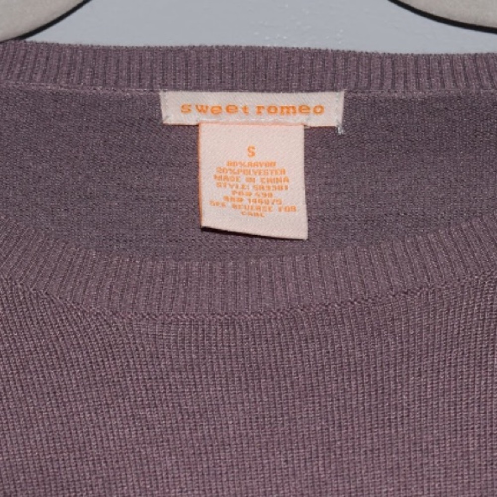 Sweater - Picture 2 of 3
